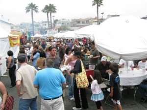 Tussling with the crowds at Fiesta Hermosa.