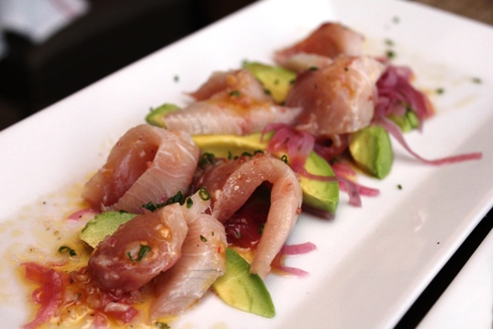2011-08-20 The Strand House Manhattan Beach Dinner Menu Review 036 Hamchi crudo with avacado and sea salt.