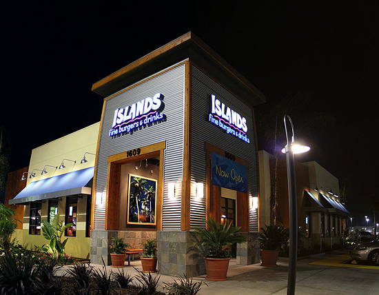 Welcome to Islands Restaurant in Redondo Beach.