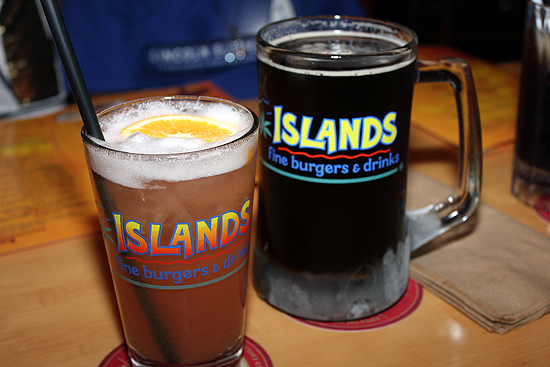The Big Island Ice Tea and a 25 oz pour of the Islands Brown Ale.