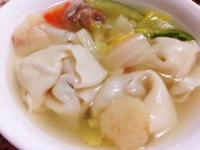 Mandarin Kitchen wonton soup
