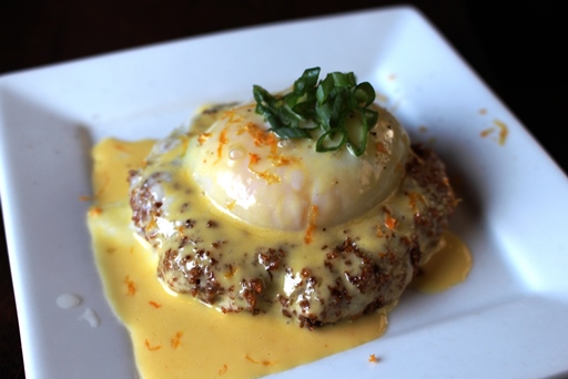 Crab cake with grapefruit hollandaise.