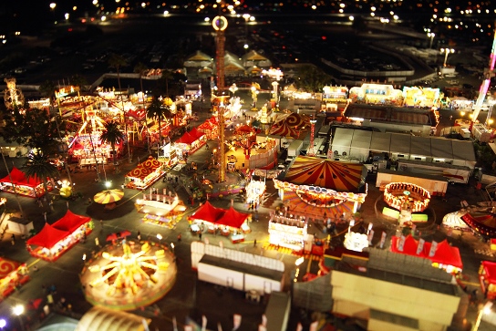 la county fair at night - flikr by nat2b