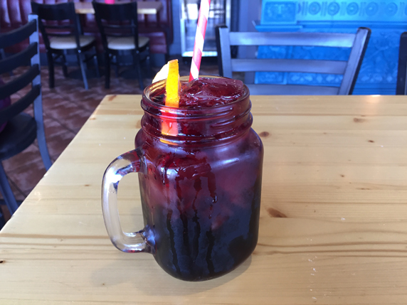 Traditional Basque drink to pair with tapas, the kalimotxo 