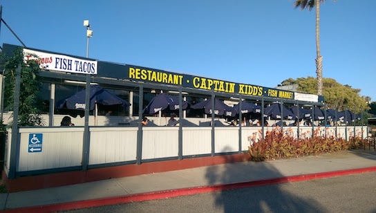 1-patio-Dinner at Captain Kidd's-1